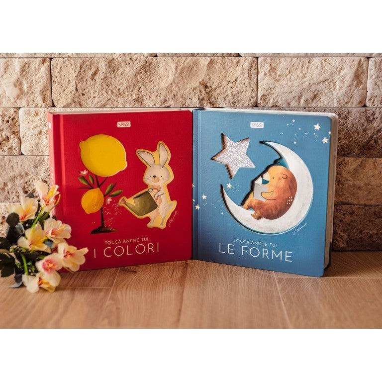 Touch & Feel Pocket Book - Colours